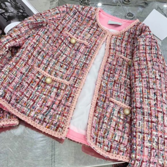 Small fragrant tweed fringe short style